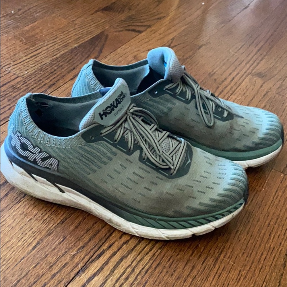 Men’s Hoka One One Clifton Sneakers